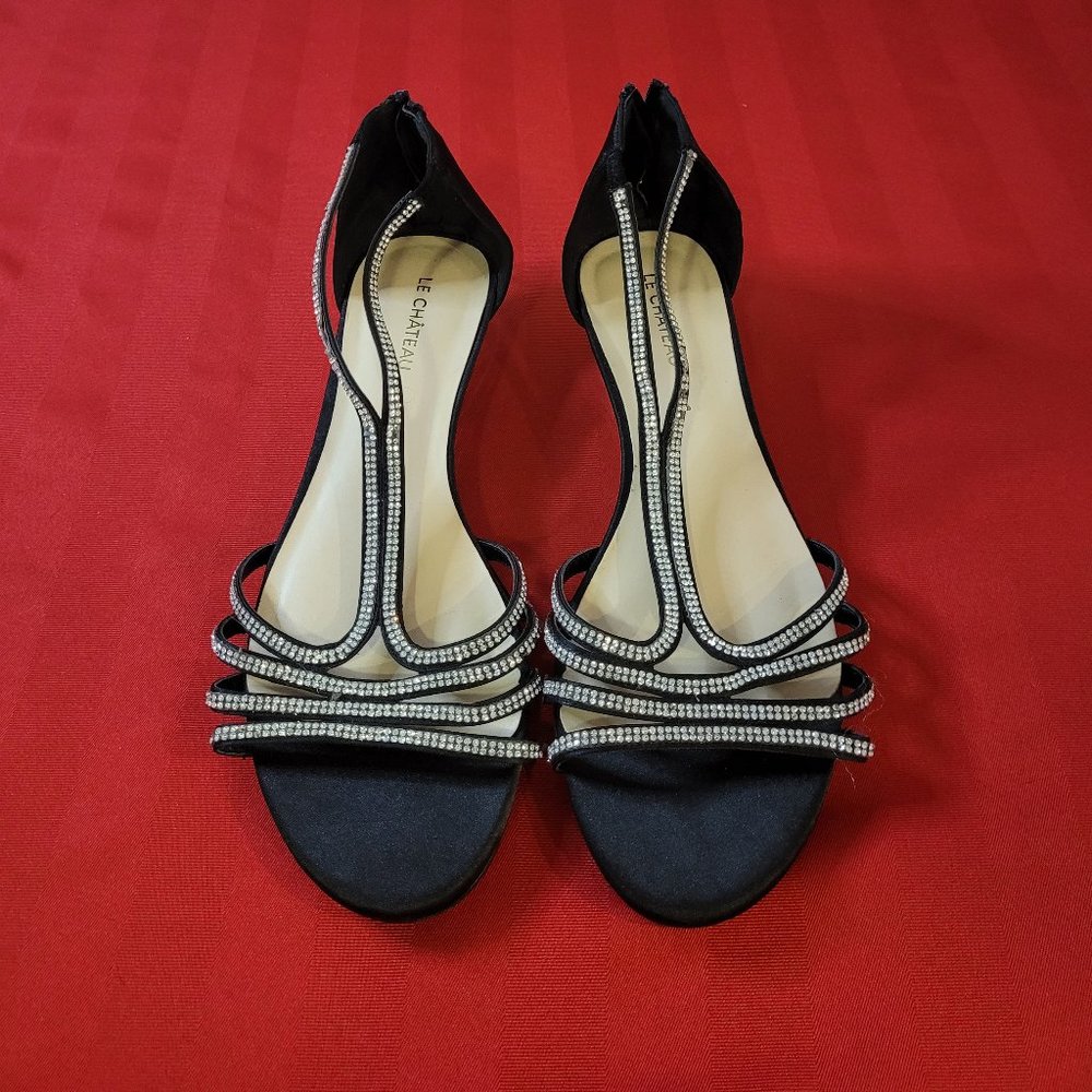 GENTLY USED, VINTAGE LE CHATEAU SHOES, SIZE 39!!!